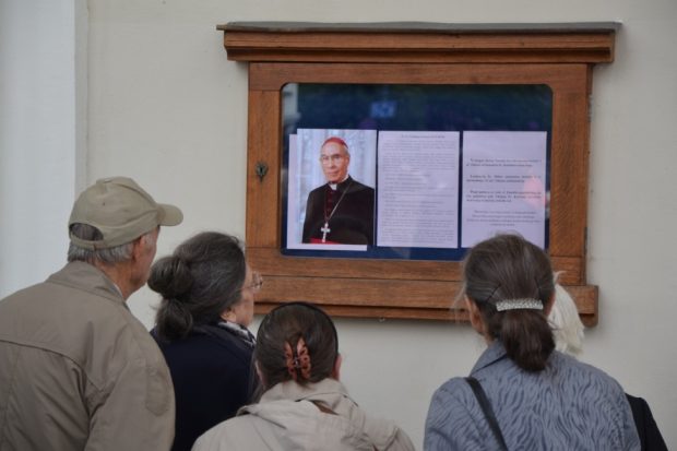 Akimirkos iš vyskupo Juozo Tunaičio laidotuvių