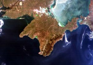 Krymas. http://cont.ws/wp-content/uploads/2014/02/crimea-satellite-image-01-640x450.jpg
