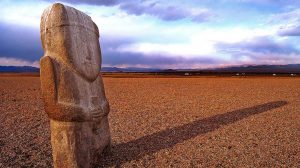 https://travelatelier.com/wp-content/uploads/2018/11/turkish-monuments-mongolia.jpg nuotr.